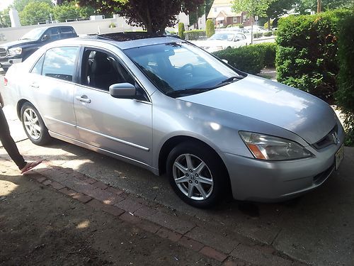 2003 honda accord ex sedan v6 leather no reserve!!!!!!!!!!!!