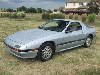 Impeccable 1986 mazda rx-7 5-speed 14,000 miles