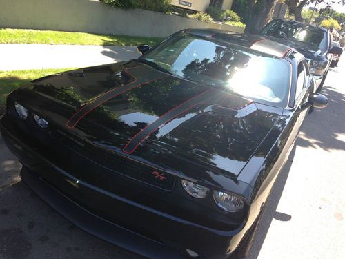 2013 dodge challenger r/t coupe 2-door 5.7l