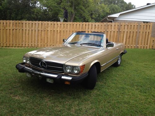 1982 mercedes-benz 380sl base convertible 2-door 3.8l