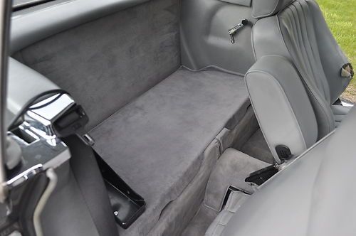 Mercedes Benz 1987 560SL (W107) Convertible w/Hardtop Low 81k Mi - Great Shape!, image 6