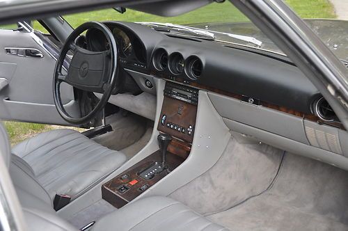 Mercedes Benz 1987 560SL (W107) Convertible w/Hardtop Low 81k Mi - Great Shape!, image 7