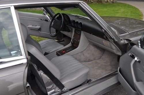 Mercedes Benz 1987 560SL (W107) Convertible w/Hardtop Low 81k Mi - Great Shape!, image 9