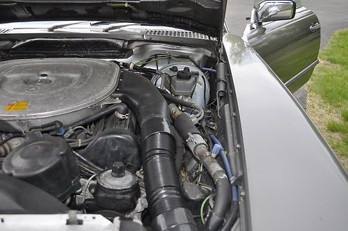 Mercedes Benz 1987 560SL (W107) Convertible w/Hardtop Low 81k Mi - Great Shape!, image 11