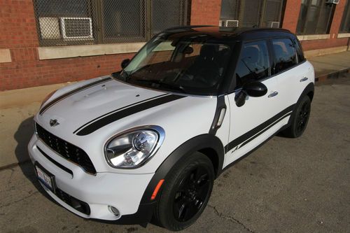 White mini countryman s awd auto, heated leather, harmon kardon, panoramic roof