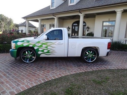 Custom 2011 chevrolet silverado 1500 ls standard cab pickup 2-door 4.8l