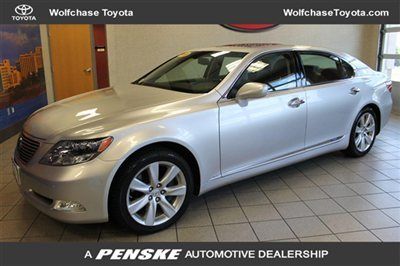 4dr sdn hybrid sedan 5.0l 32-valve v8 hybrid mercury metallic