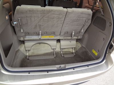 06 CE 7 Passenger 3.3L AM FM Stereo CD Player Power Steering 4 New Tires TOC, image 9