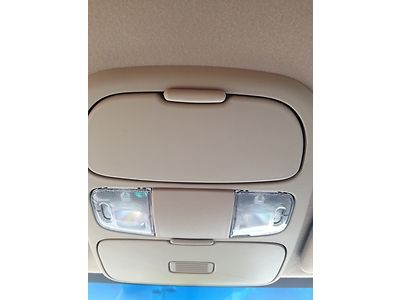 06 CE 7 Passenger 3.3L AM FM Stereo CD Player Power Steering 4 New Tires TOC, image 33