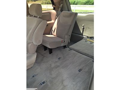 06 CE 7 Passenger 3.3L AM FM Stereo CD Player Power Steering 4 New Tires TOC, image 38