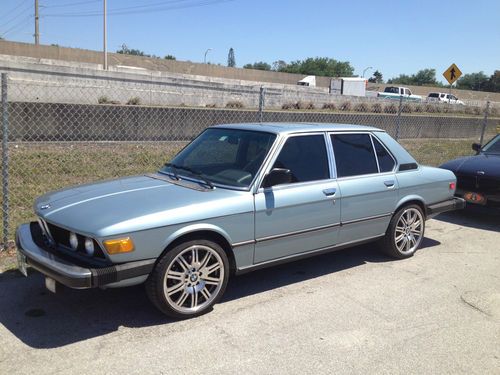 1981 bmw 528i base sedan 4-door 2.8l