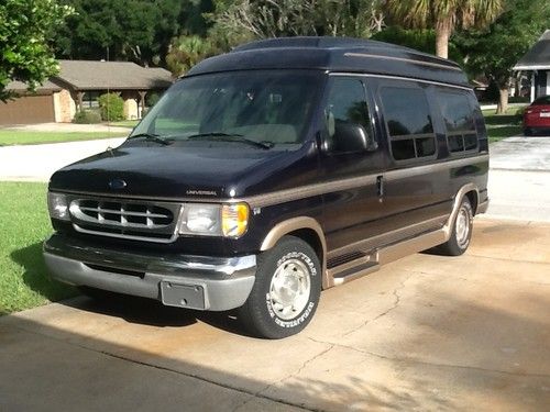 Ford conversion van 1999 - great shape and looks good - no reserve