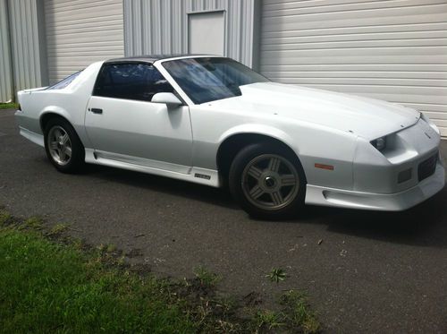 1991 chevrolet camaro rs coupe 2-door 5.0l