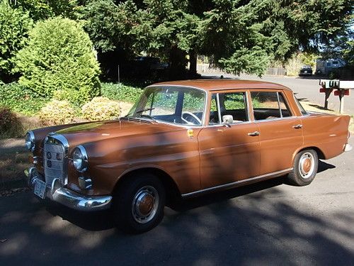 1965 Mercedes Benz 190 D runs great, image 4