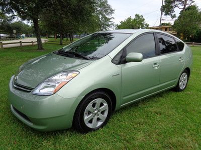 Florida 07 prius hybrid 1-owner 28,051 orig miles clean carfax no reserve !!