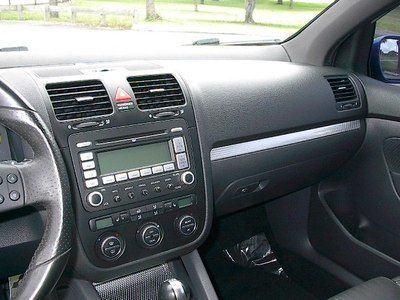 LOADED VW R32 RARE NO.1426 OF 5000 EVER MADE VERY FAST DSG SR AWD NO RESERVE, image 30