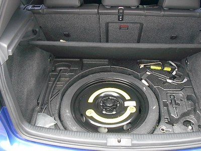 LOADED VW R32 RARE NO.1426 OF 5000 EVER MADE VERY FAST DSG SR AWD NO RESERVE, image 51