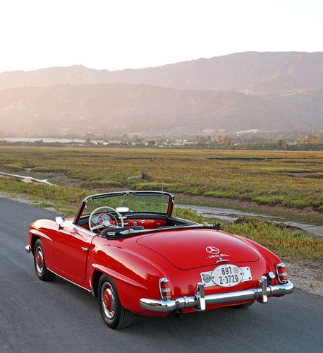 1962 Mercedes 190SL: Gorgeous, Very Original, Two Owner, Two-Top W121 Roadster, image 12