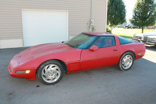 1993 chevrolet corvette 40th anniversary edition hatchback 2-door 5.7l
