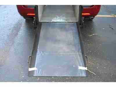 2011 Toyota Sienna Handicap Accessible Wheelchair Van Rear Entry Extra Wide Ramp, image 20