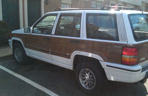 No reserve 93 jeep grand wagoneer, wood panel, 4x4, suv, hemi, mopar, classic