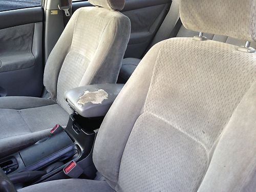 2002 Toyota Camry LE Sedan 4-Door 2.4L, image 11