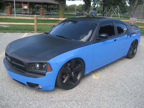 2007 dodge charger r/t - 5.7l hemi v8 - auto - carbon fiber full wrap - sharp