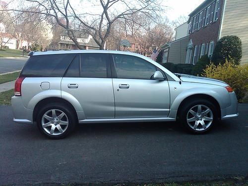 2004 saturn vue **redline edition** super rare - super low miles