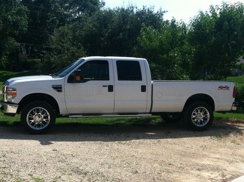 2009 ford f-250 super duty lariat crew cab pickup 4-door 6.4l