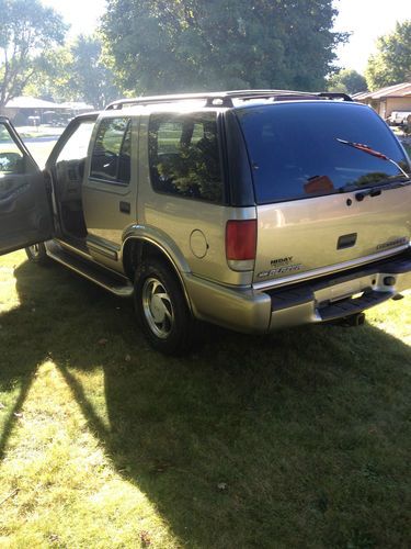 2000 Blazer LT 4x4 Leather, Sunroof, Tow Package, 4.3 V-6 Vortex, US $4,200.00, image 2