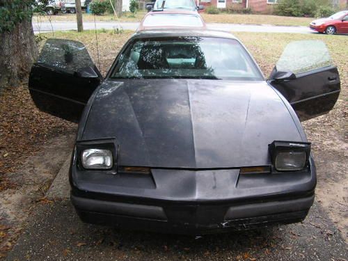 1986 pontiac firebird base coupe 2-door 2.8l