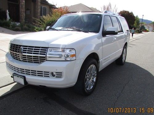 2011 lincoln navigator base sport utility 4-door 5.4l