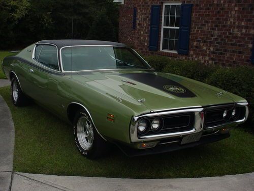 1971 charger se with super bee trim, rust free southern car w/all original metal