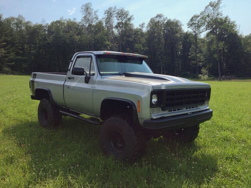 1978 chevy truck k10, 4x4, lifted, new paint, new interior, must sell!!!