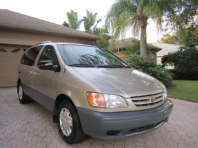 2002 toyota sienna le mini van 1 elderly fl owner like brand new inside and out!