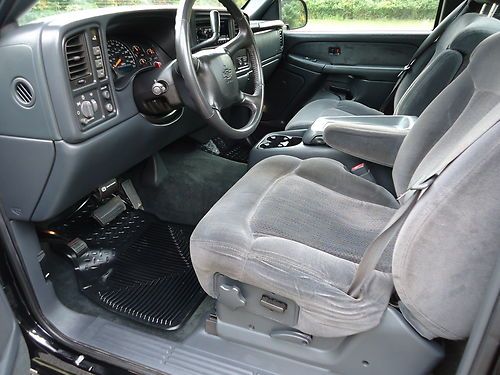 2002 Chevrolet Silverado 2500HD Ls, 69,800 Original miles, Beautiful Truck, image 16