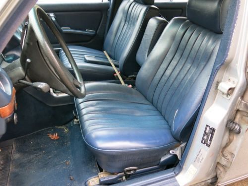 1984 Mercedes 300 TDT TURBO DIESEL WAGON WELL MAINTAINED NO RESERVE **READ**, image 10