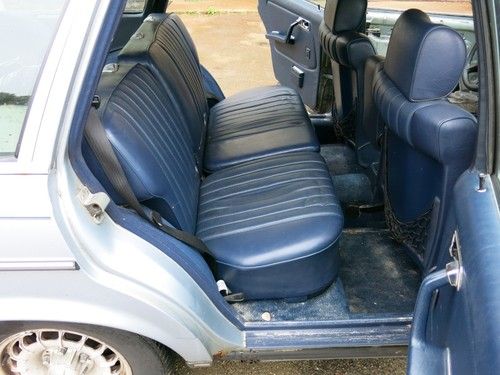 1984 Mercedes 300 TDT TURBO DIESEL WAGON WELL MAINTAINED NO RESERVE **READ**, image 12