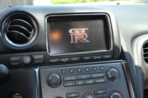 2013 Nissan GT-R Black Edition 6K miles "Worldwide Shipping", image 2