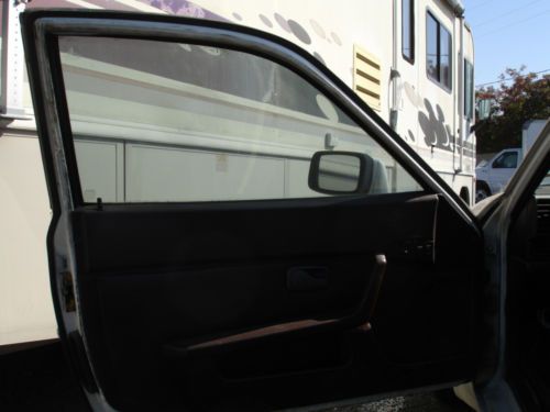 1985.5 Porsche 944 white, image 9