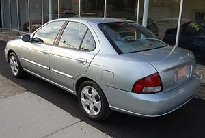 2003 nissan sentra gxe sedan 4-door 1.8l one owner