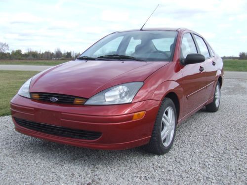 2003 ford focus se sedan 4-door 2.0l