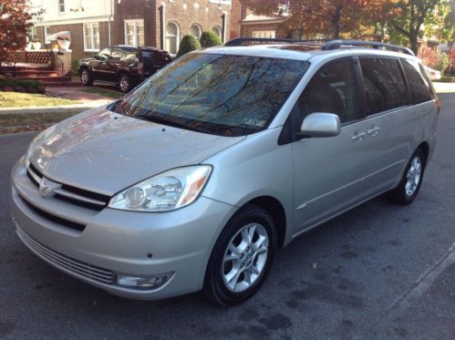 2004 toyota sienna xle limited mini passenger van 5-door 3.3l