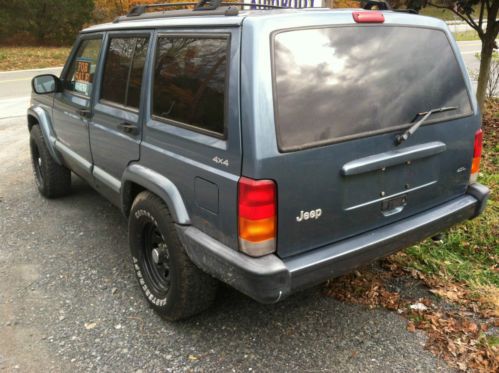 1999 jeep cherokee se sport utility 4-door 4.0l