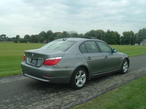 Bmw 535xi in great condition.  manual 6 speed with sport package