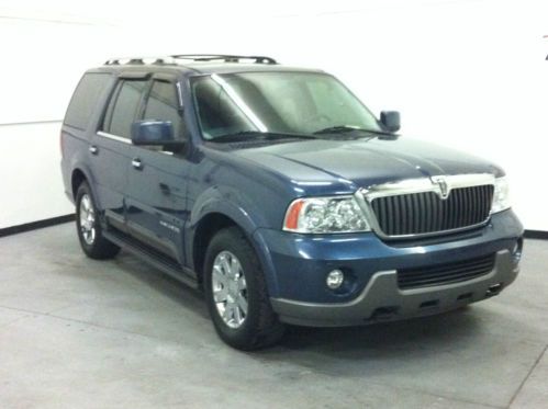 2004 lincoln navigator luxury sport utility 4-door 5.4l 4wd