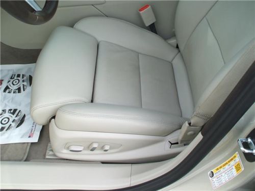 2013 CADILLAC XTS LUXURY PACKAGE ALL WHEEL DRIVE PREVIOUS GM COMPANY CAR, US $39,990.00, image 8