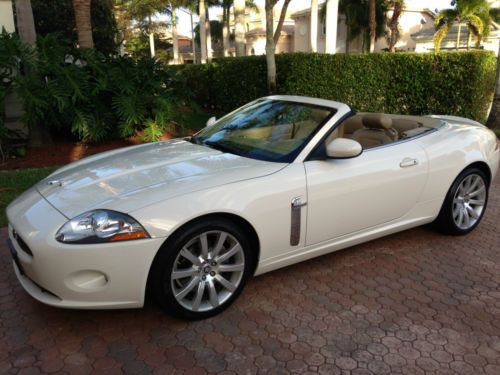 2008 jaguar xk base convertible 2-door 4.2l