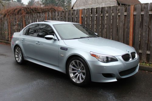 2006 bmw m5 sedan 60k miles no reserve!!!