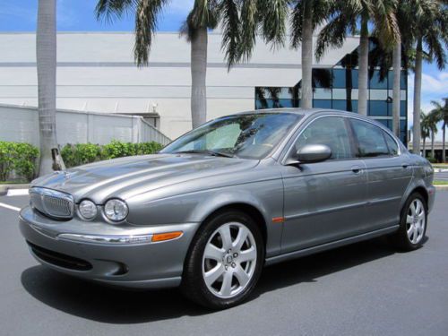 Florida super low 47k 3.0l awd leather sroof sport wheels super nice!